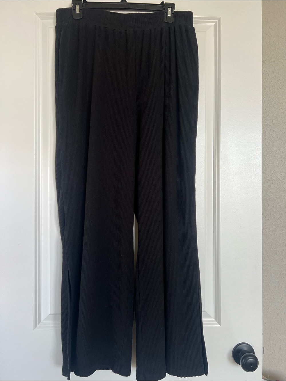 white birch Black Ribbed Wide-Leg Pull-On Pants